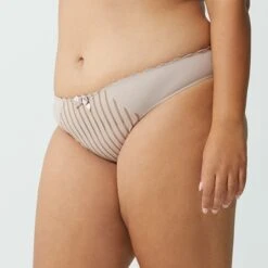 Slip Beige Noisette Stockholm -Bestform Lingerie Promos Magasin BL02446 042 WEB 1 39d948f6 3ba2 48e0 9e72 0180f603ddb6