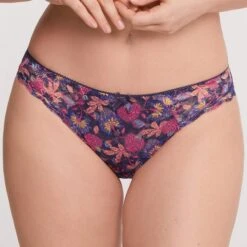 Slip Marine Imprimé Luccia Swing 6 Slip Marine Imprimé Luccia Swing -Bestform Lingerie Promos Magasin BL02459 9BA WEB 1