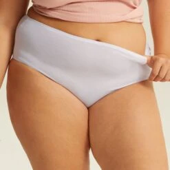 Culotte Très Haute One Size Star White JUST ONE COTON 6 Culotte Très Haute One Size Star White JUST ONE COTON -Bestform Lingerie Promos Magasin BL04601 016 WEB 1