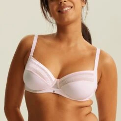 Soutien-gorge Emboîtant Avec Armatures Beige Rosé JUST LIFT 6 Soutien-gorge Emboîtant Avec Armatures Beige Rosé JUST LIFT -Bestform Lingerie Promos Magasin BL14498 048 WEB 11