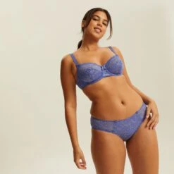 Soutien-gorge Emboîtant Avec Armatures Bleu Porcelaine LUCCIA HARMONY 7 Soutien-gorge Emboîtant Avec Armatures Bleu Porcelaine LUCCIA HARMONY -Bestform Lingerie Promos Magasin BL14509 A32 WEB 3 4a91e551 2d0f 4599 a907 90cd5e1da561