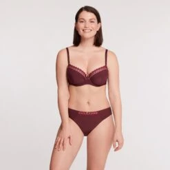 Soutien-gorge Emboîtant Avec Armatures Cassis Sydney Pure -Bestform Lingerie Promos Magasin BL14563 08B WEB 3