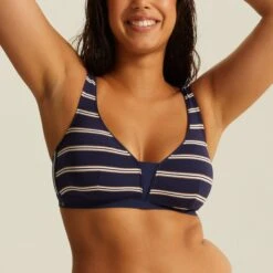 Haut De Maillot Sans Armatures Marine Précieux TAVOLARA -Bestform Lingerie Promos Magasin CS21103 A27 WEB 11 f9618fab 8b05 458b be68 0583f34352c3